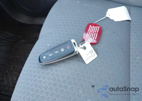 2019 Ford Escape Se z USA, uszkodzony, nr VIN 1FMCU9GD8KUA57939